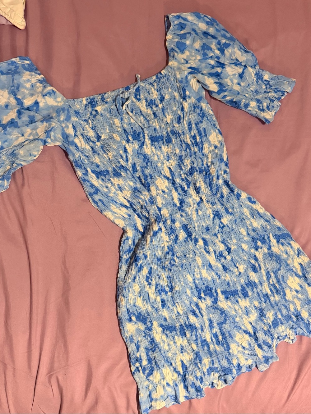 Faithfull the Brand Blue & White Cloud-Print Smocked Skirt